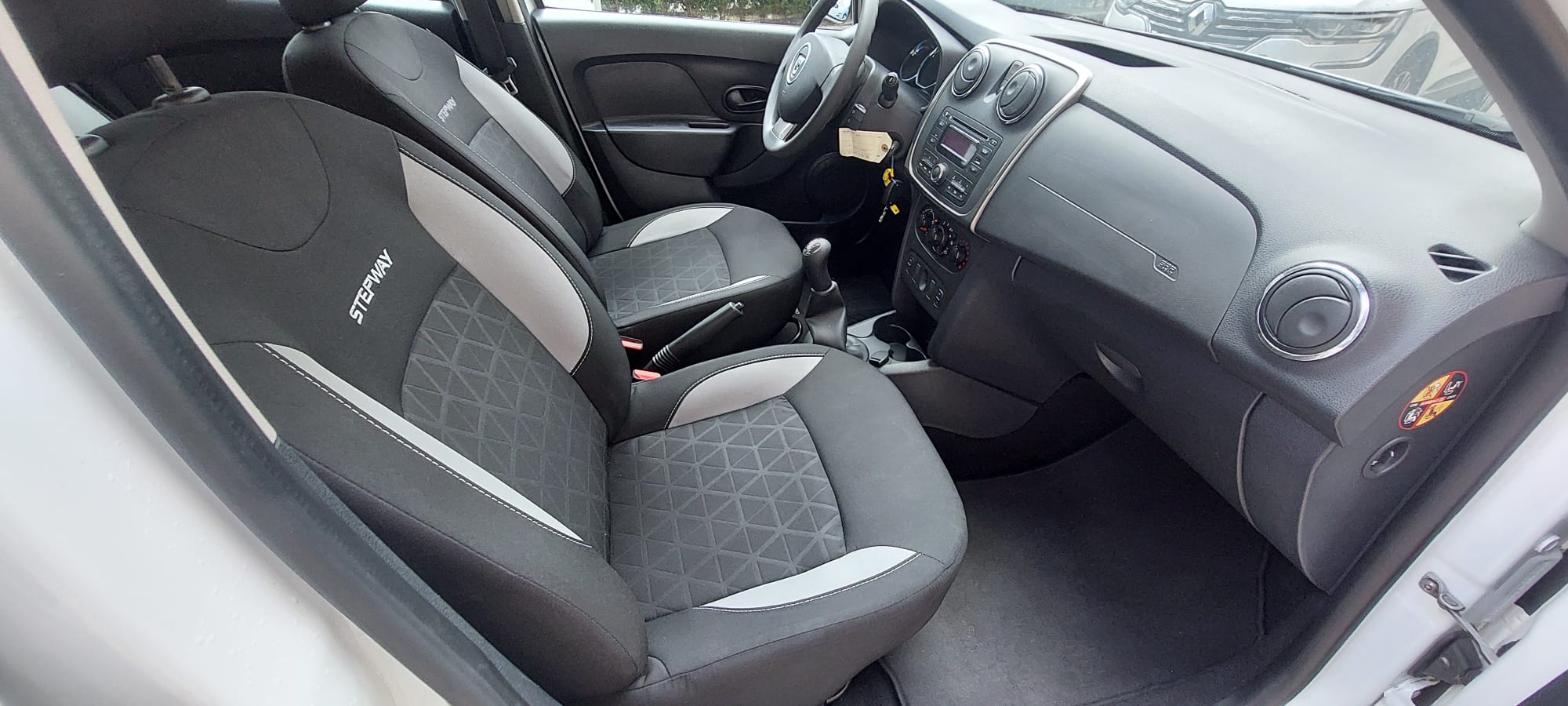 Dacia Sandero Stepway 1.5 dci 90cv miniatura 6